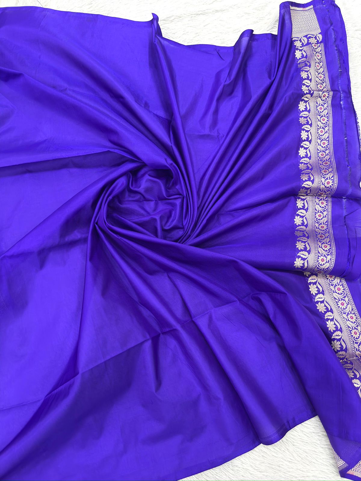 Royal Blue Katan Silk Cutwork Handloom Banarasi Saree