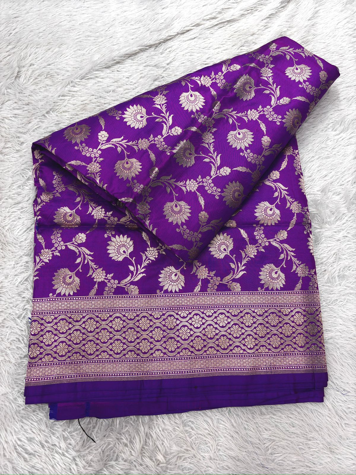 Royal Purple Katan Silk Jungla Cutwork Handloom Banarasi Saree