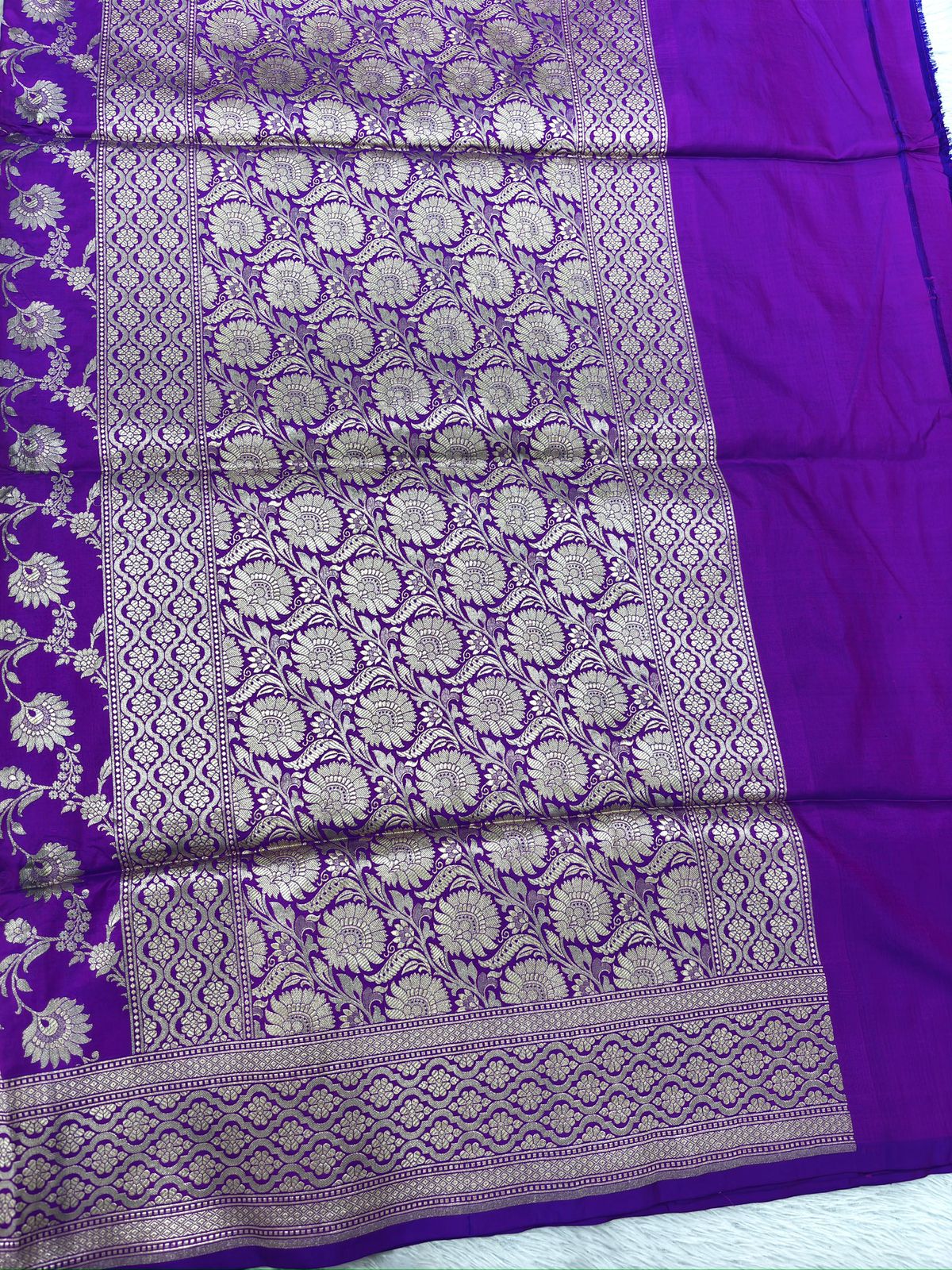 Royal Purple Katan Silk Jungla Cutwork Handloom Banarasi Saree