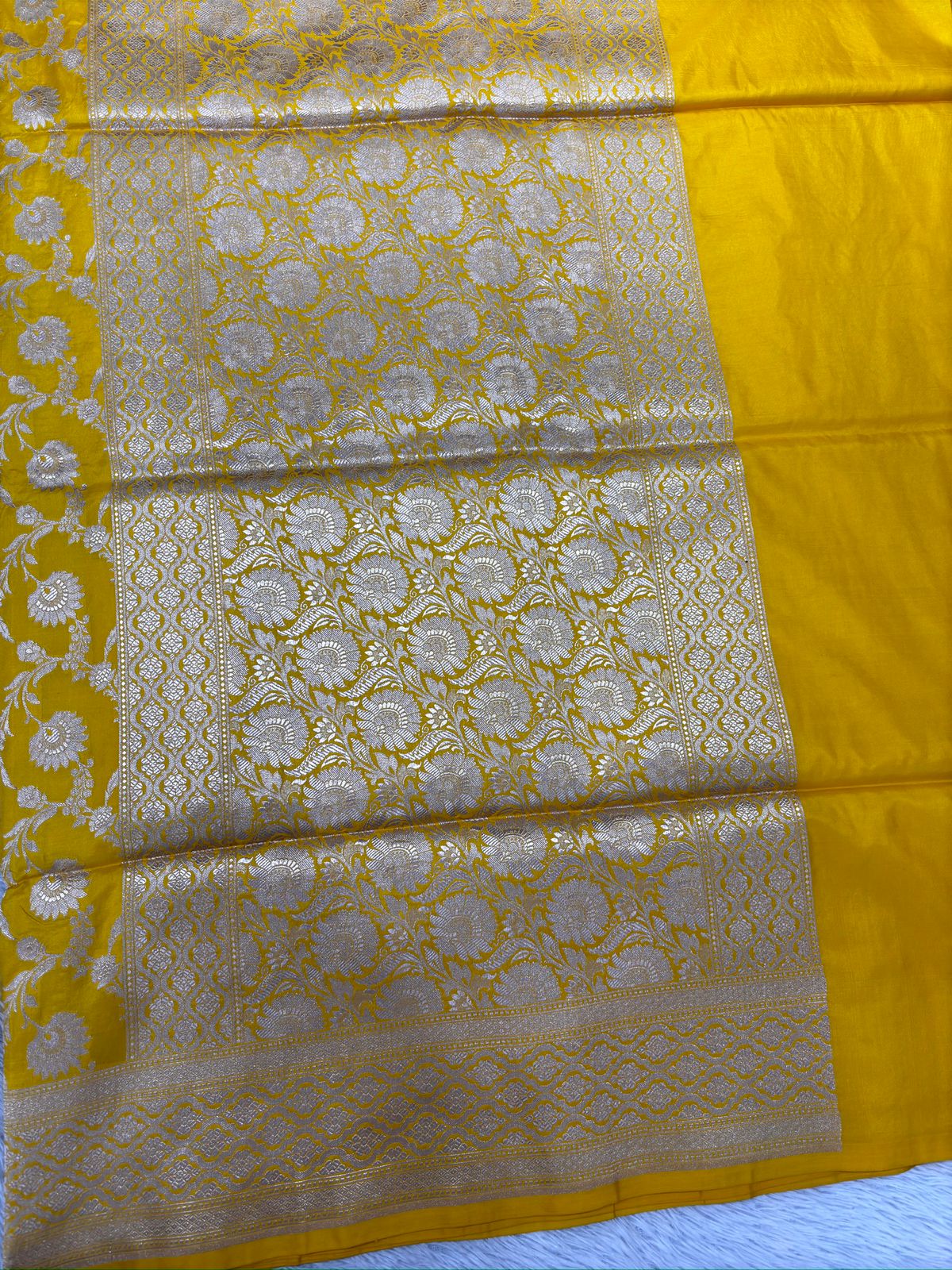 Mustard Yellow Pure Katan Silk Handloom Banarasi Saree