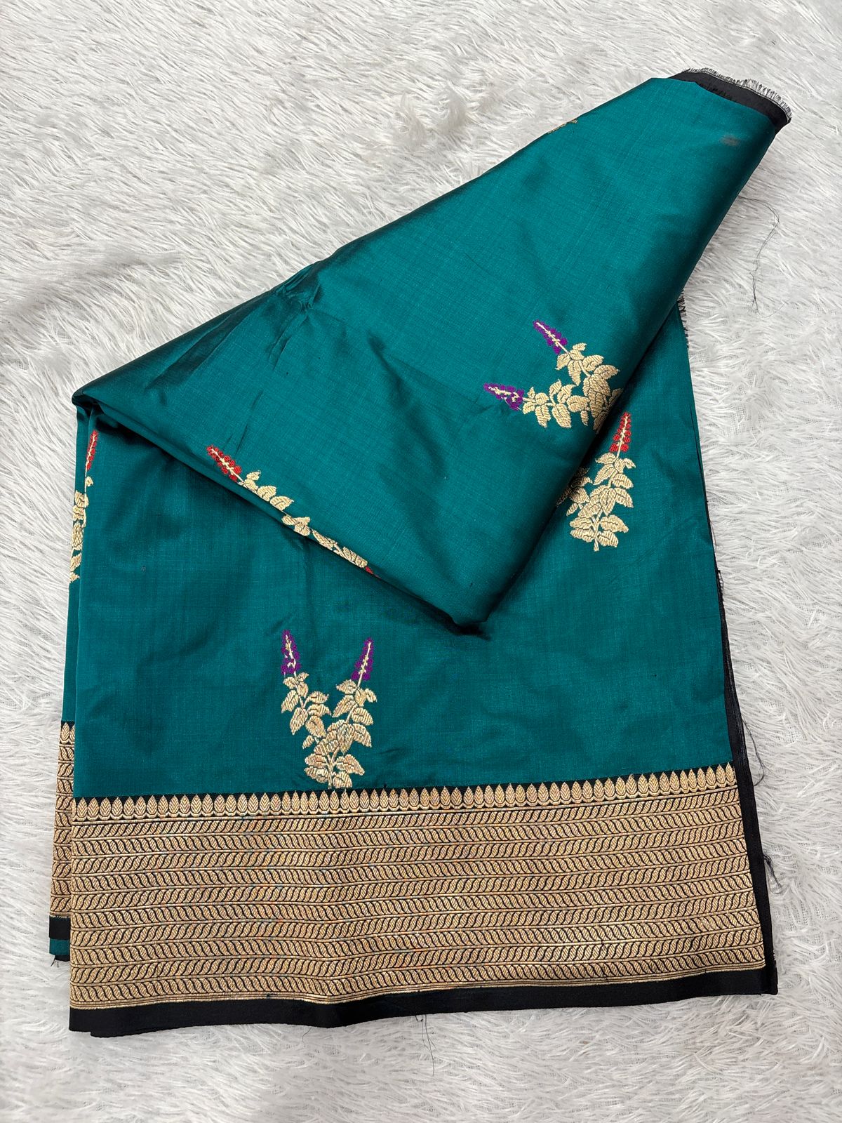 Powder Blush Pink Handloom Banarasi Katan Silk Saree | Rose Gold Zari Kadhua Floral Booti & Scalloped Arch Pallu