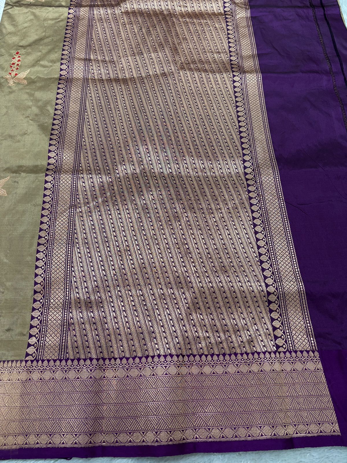Antique Bronze & Royal Violet Handloom Banarasi Katan Silk Saree | Rose Gold Zari Kadhua Floral Bunch Booti