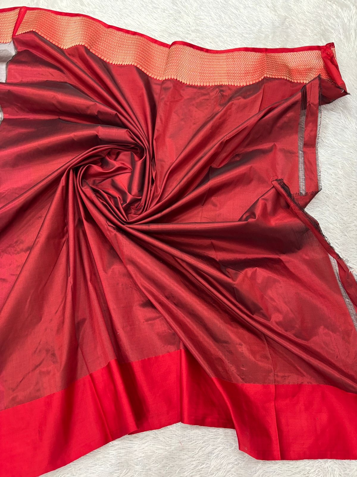 Slate Charcoal Grey & Crimson Red Handloom Banarasi Katan Silk Saree | Antique Gold Zari Kadhua Floral Bunch Booti