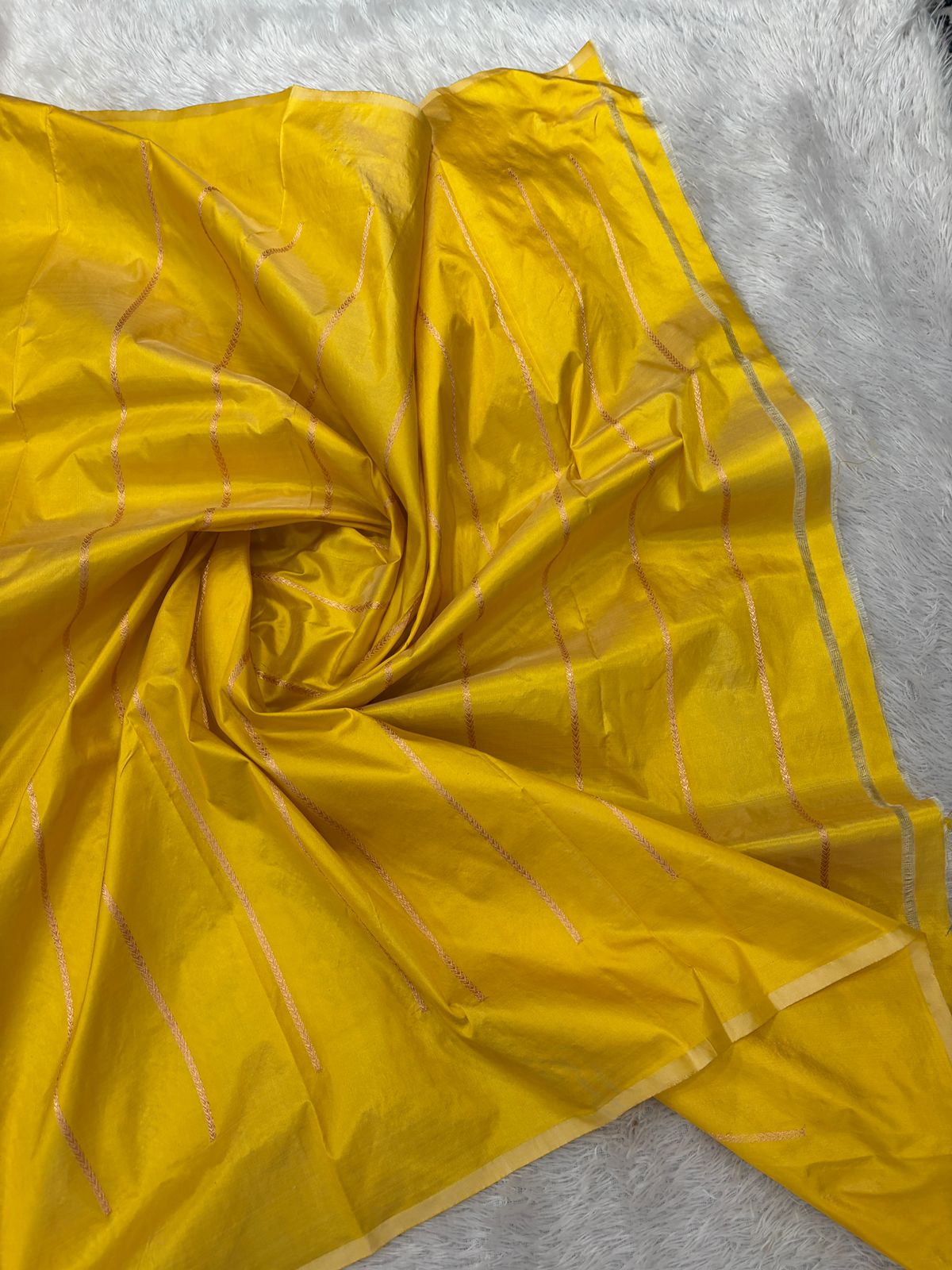 Haldi Yellow Handloom Banarasi Katan Silk Saree | Rose Gold Zari Kadhua Floral Booti & Scalloped Arch Pallu