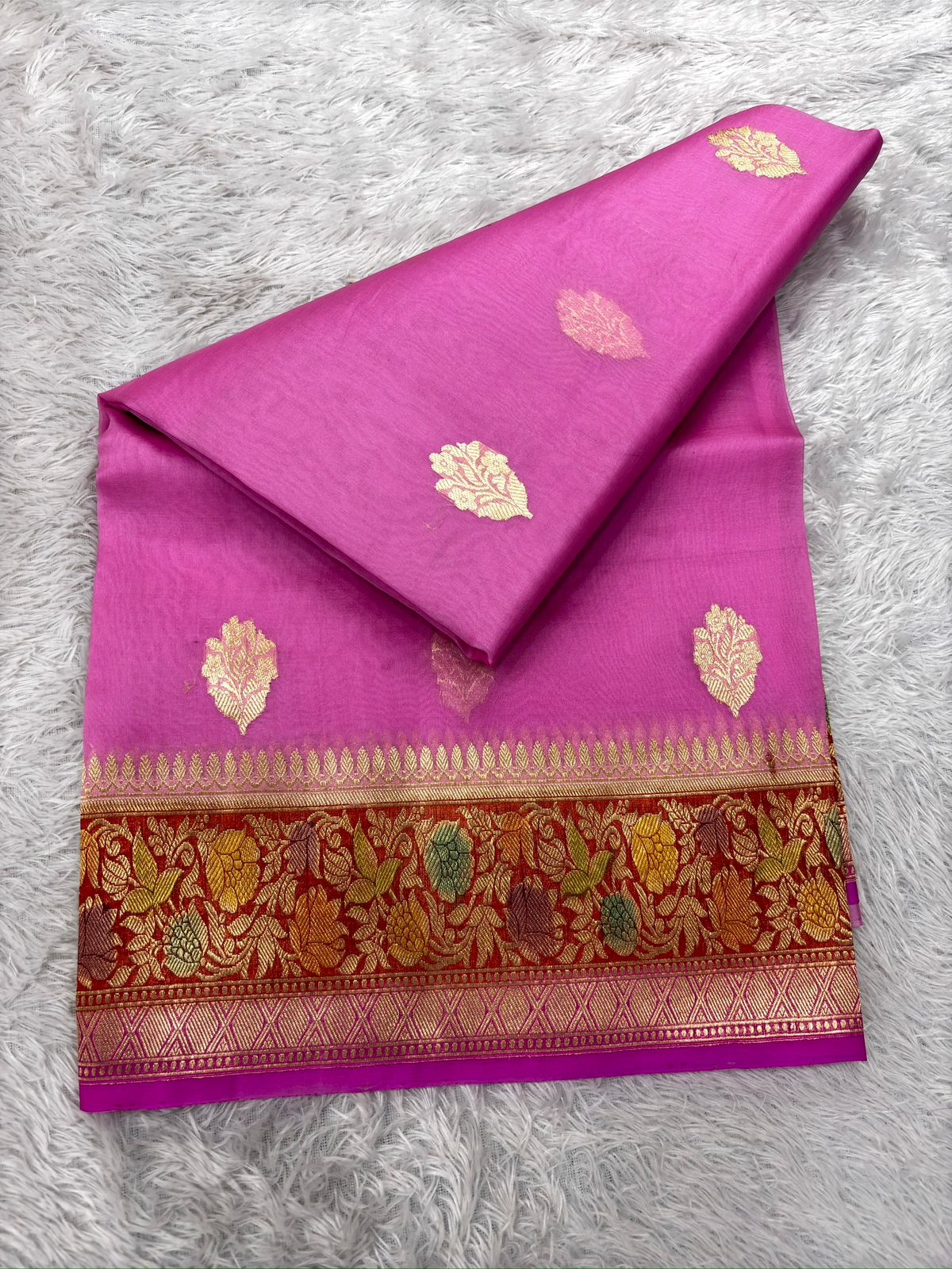 Rani Pink Kora Designer Kadhua Handloom Banarasi Saree