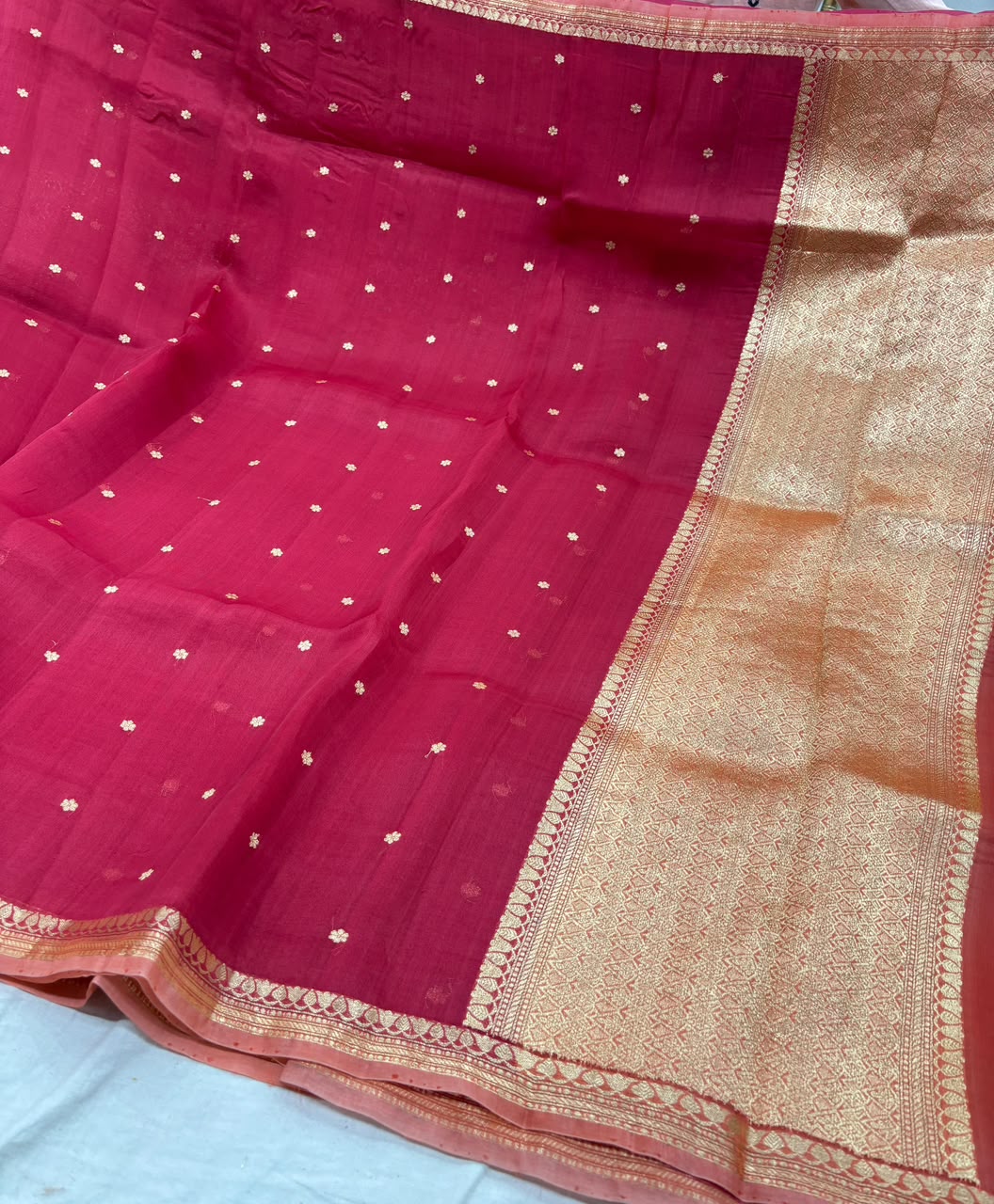Classic Rani Pink Banarasi Kora Silk Saree with Intricate Zari Pallu & Chhoti Booti